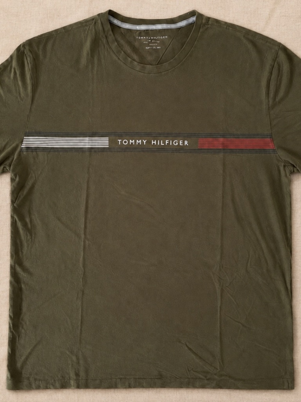 Tommy Hilfiger Men’s Logo Stripe T-Shirt Olive Green XXL